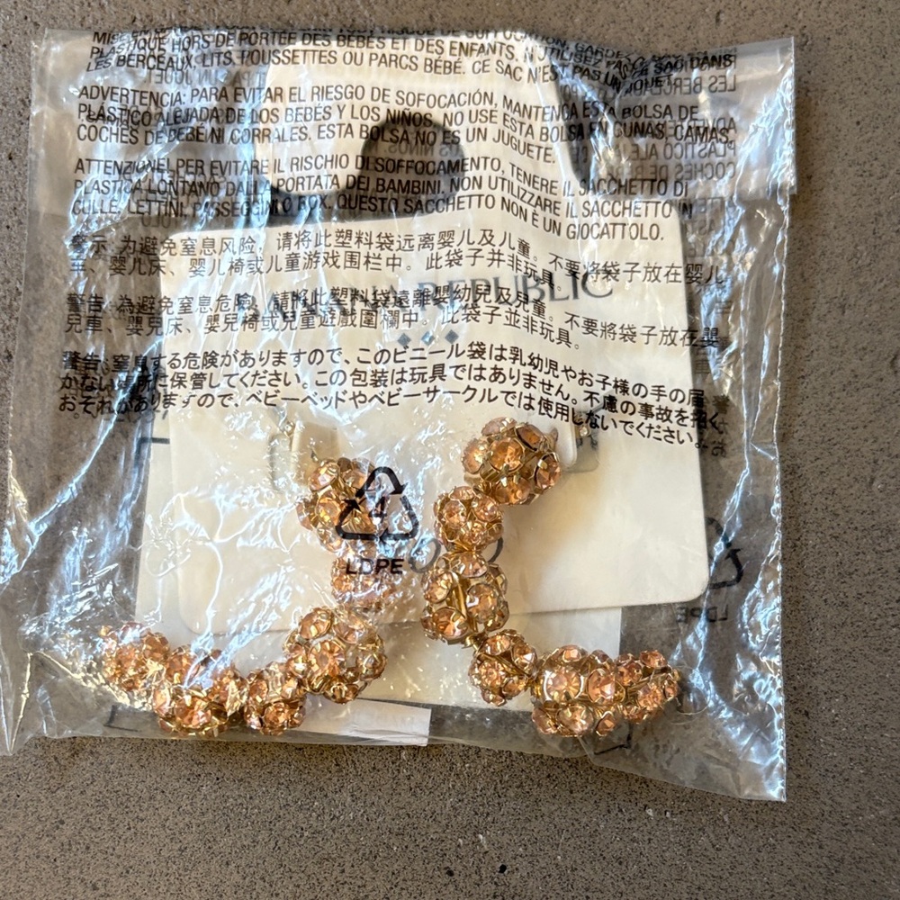 NWT! Banana Republic Sparkling Gold Crystal Ball Hoop Earrings - Picture 1 of 3